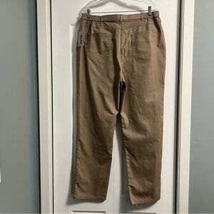 ALIA light brown dress pants NWT Women’s size 16